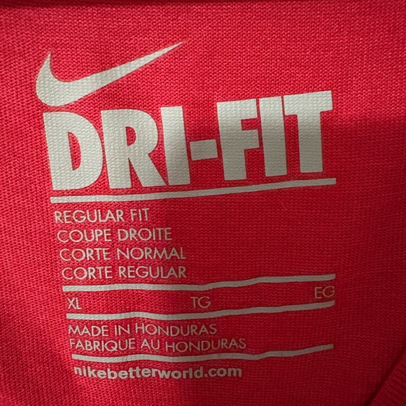 Nike Women's Short Sleeve Tee - Picture 3 of 3